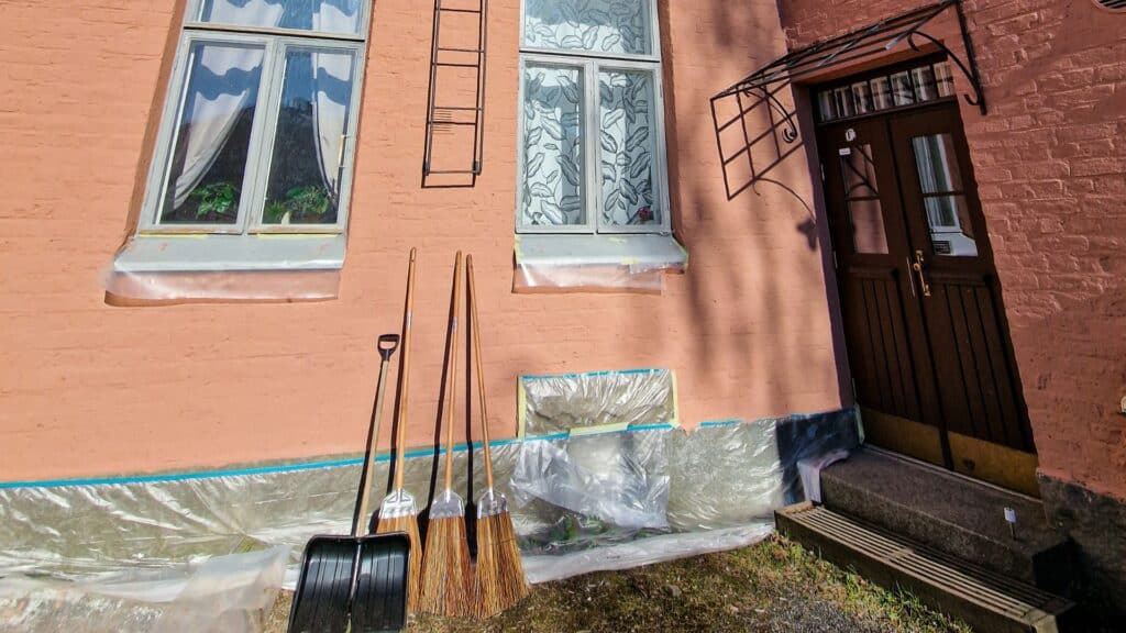Tiilisein n Maalaus N in Saat Kest v n Ja Siistin Lopputuloksen tiilisein-n-maalaus-n-in-saat-kest-v-n-ja-siistin-lopputuloksen